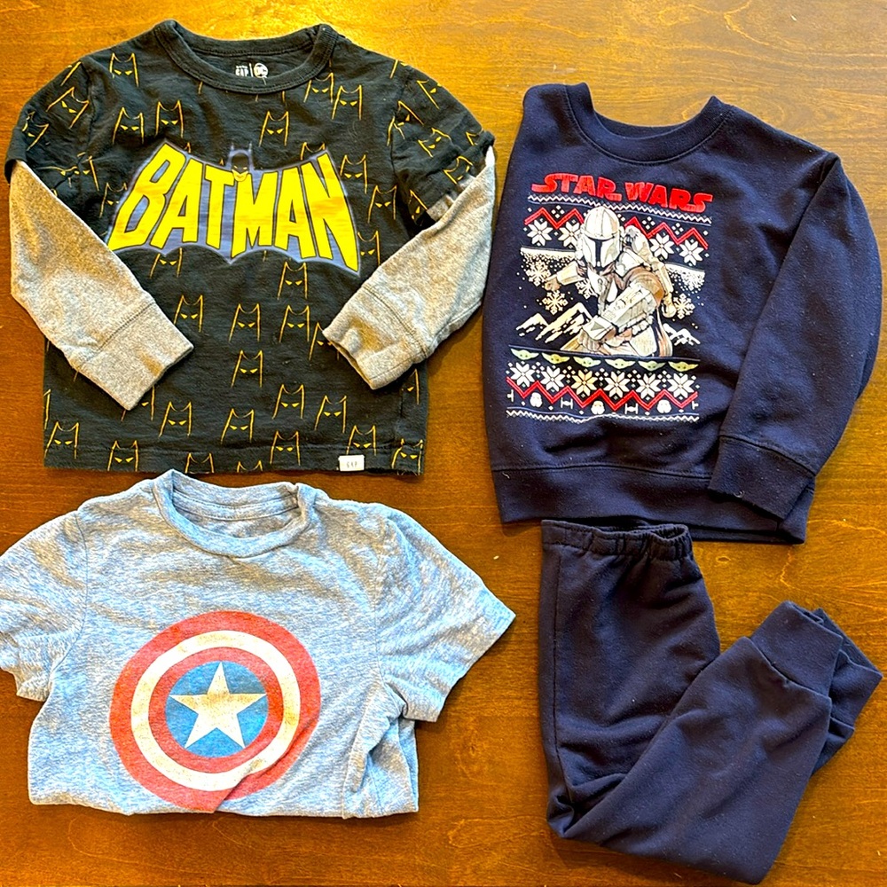 Marvel bundle baby Gap size 2T